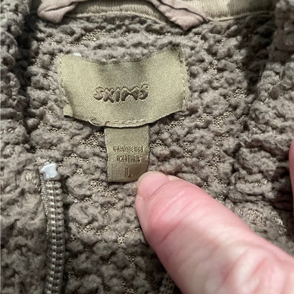 Skims teddy boxy, full zip jacket size large - Picture 3 of 4